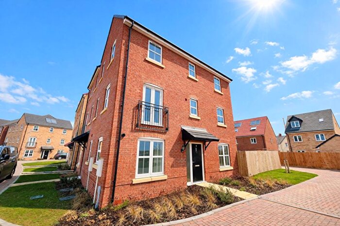 3 Bedroom Property To Rent In Cannock Grove, Hampton Woods, Peterborough, PE7