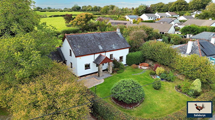 4 Bedroom Detached House For Sale In Lydford, EX20