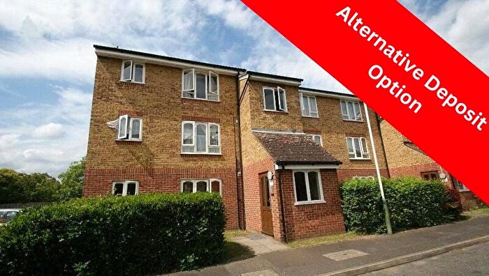 2 Bedroom Apartment To Rent In Frazer Close, Romford, RM1