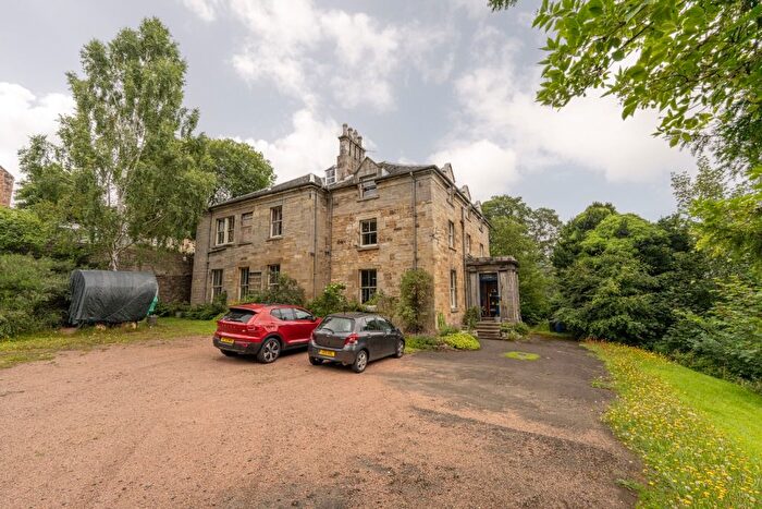 1 Bedroom Flat To Rent In High Street, Penicuik, Midlothian, EH26