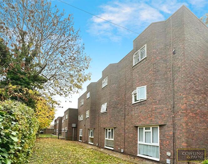 1 Bedroom Apartment To Rent In Bradwell House, Southend Road, Wickford, SS11