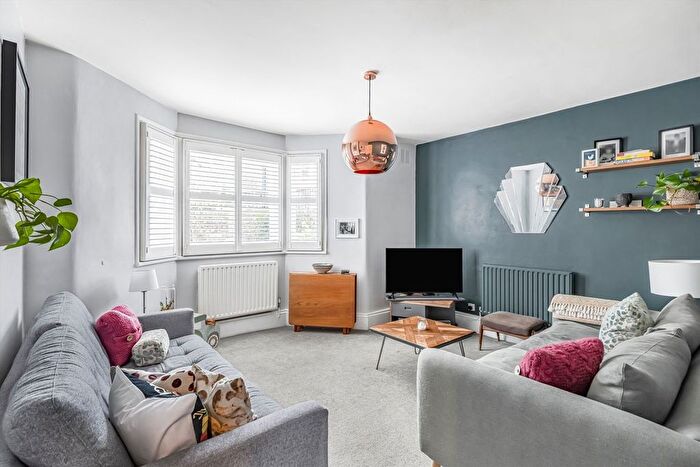 2 Bedroom Flat For Sale In Loughborough Road, Brixton, SW9