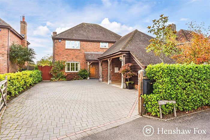 4 Bedroom Detached House For Sale In Stockbridge Road, Timsbury, Romsey, SO51