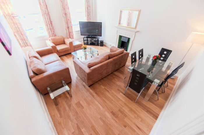 4 Bedroom Flat To Rent In Cromwell Road, London SW7