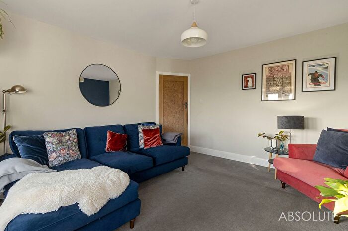 4 Bedroom Detached House For Sale In Upper Headland Park Road, Preston, TQ3