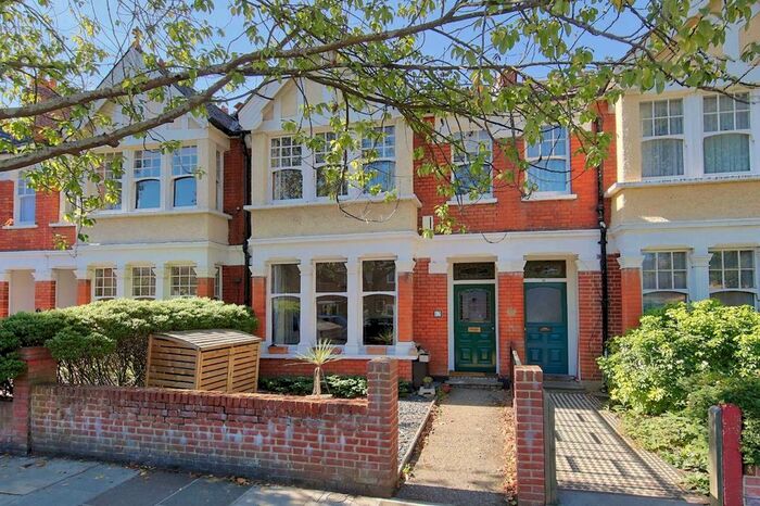 4 Bedroom Terraced House To Rent In Kingston Lane, Teddington, TW11