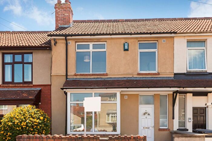 4 Bedroom Flat To Rent In Toronto Road, Bristol, BS7