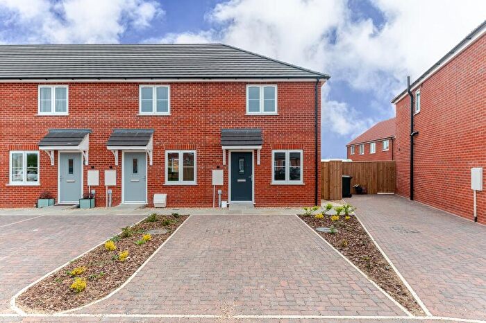 2 Bedroom End Of Terrace House For Sale In Malsters Drive, Horncastle, LN9