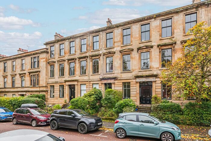 3 Bedroom Flat For Sale In /, Havelock Street, Dowanhill, G11