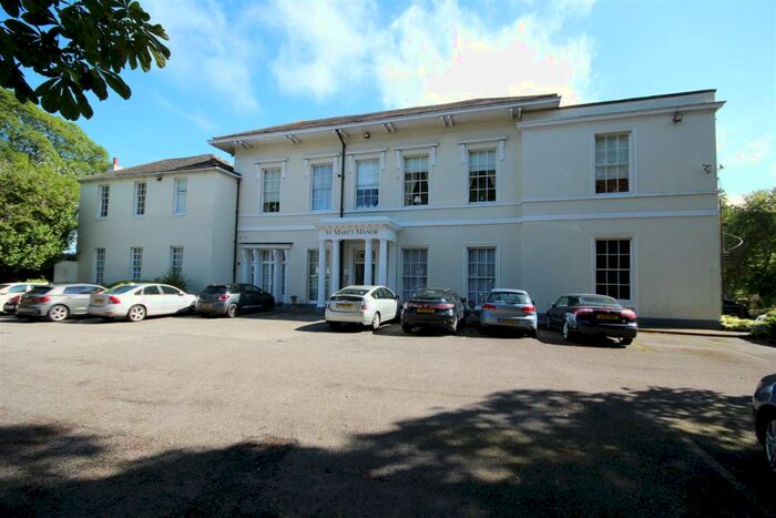 2 Bedroom Flat To Rent In St Marys Manor, North Bar Within, Beverley, HU17