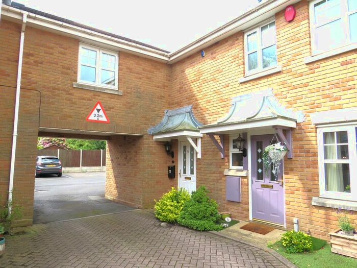 3 Bedroom End Of Terrace House To Rent In Foley Court, Streetly, Sutton Coldfield, B74