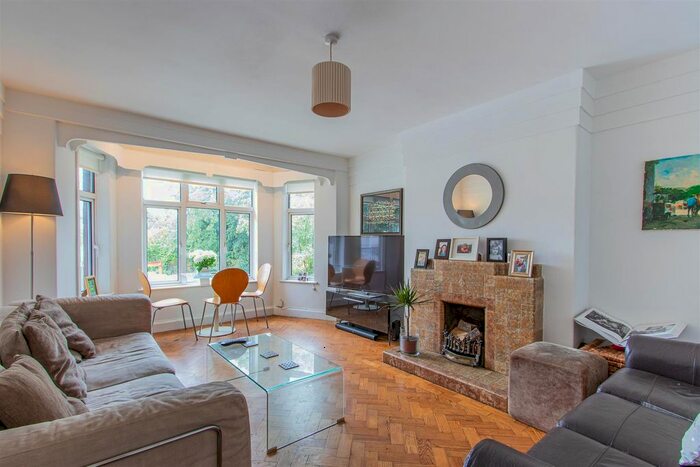 2 Bedroom Flat To Rent In Penhill Road, Pontcanna, CF11