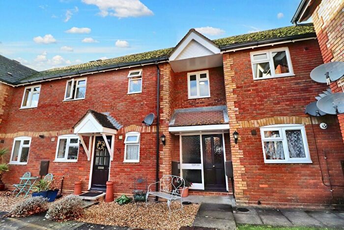 2 Bedroom Apartment To Rent In Botley, Southampton, SO30