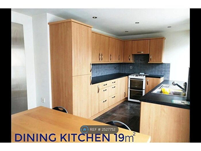 3 Bedroom Terraced House To Rent In Beeston, Beeston, Nottingham, NG9