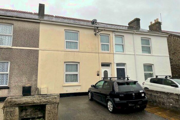 3 Bedroom Property To Rent In Porthpean Road, St. Austell, PL25