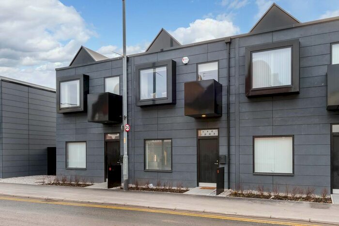 3 Bedroom Property To Rent In House, New Islington, Manchester, M4