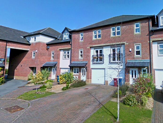 5 Bedroom Town House For Sale In Asturian Gate, Ribchester, Ribchester, PR3