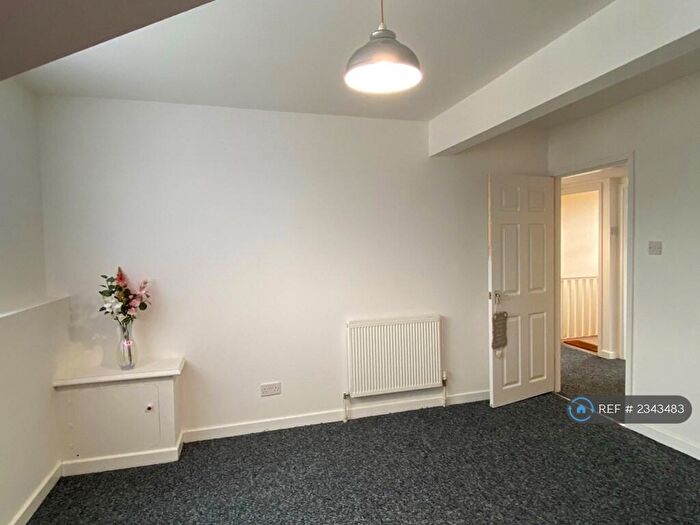 1 Bedroom Flat To Rent In Windsor Road, Liverpool, L13