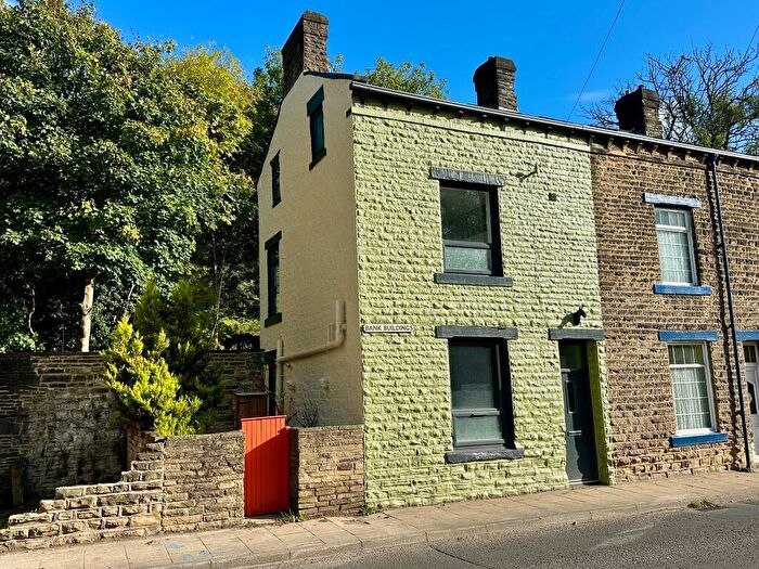 2 Bedroom End Of Terrace House For Sale In Bank Buildings, Hebden Bridge, HX7