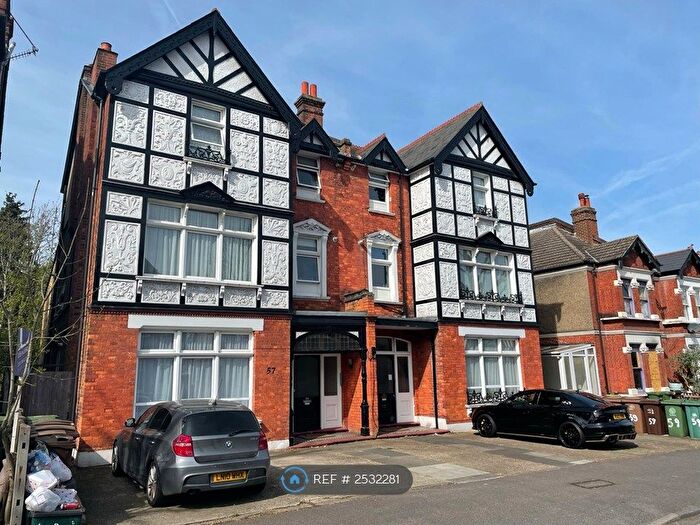 1 Bedroom Flat To Rent In St. James Road, Sutton, SM1