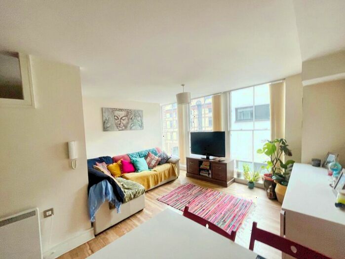 1 Bedroom Apartment To Rent In Temple Lane, Liverpool, Merseyside, L2