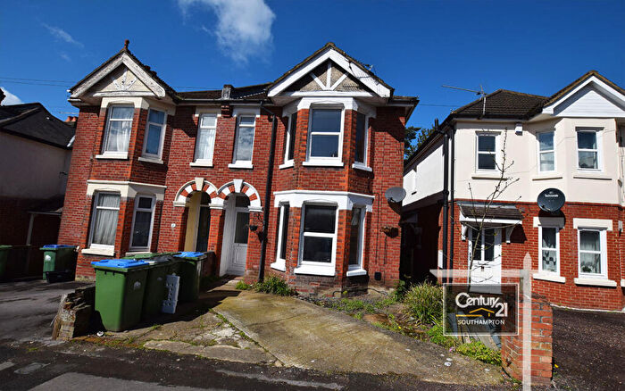 3 Bedroom Semi Detached House To Rent In |Ref: |, Hillside Avenue, Southampton, SO18