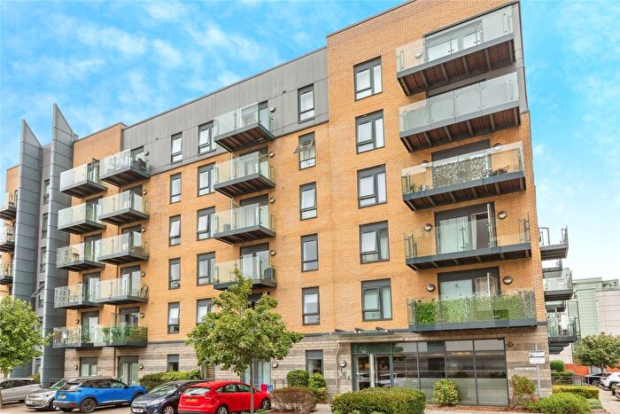 1 Bedroom Flat To Rent In Pearl Lane, Gillingham, Kent, ME7