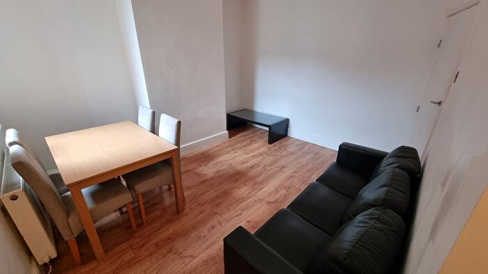 3 Bedroom Terraced House To Rent In Caythorpe Street, M14