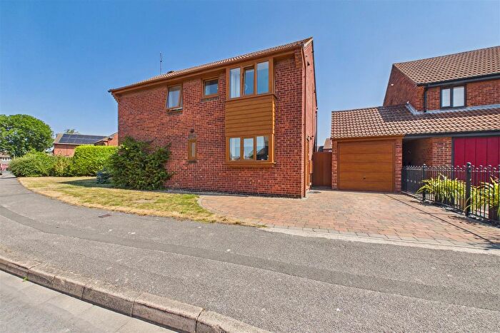 4 Bedroom Detached House For Sale In Elton Close, Balderton, Newark, NG24