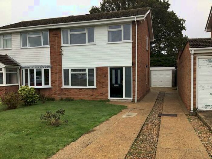 3 Bedroom Property To Rent In Leigh Avenue, Maidstone, ME15