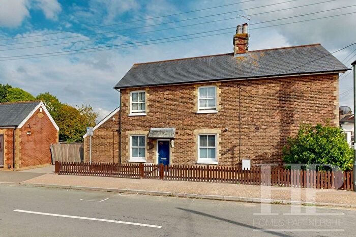 2 Bedroom Maisonette To Rent In Mill Road, Three Bridges, RH10