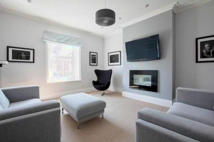 3 Bedroom Flat To Rent In Agnew Street, Lytham St. Annes FY8