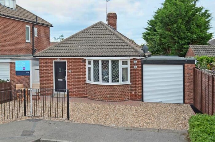 1 Bedroom Detached Bungalow To Rent In Doriam Drive, Huntington, York, YO31