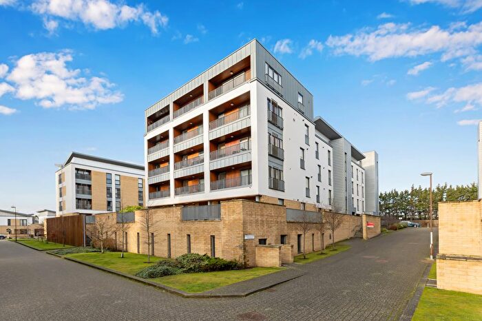 1 Bedroom Flat For Sale In / Kimmerghame Terrace, Fettes, Edinburgh, EH4