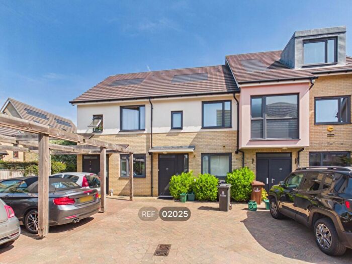 2 Bedroom Property To Rent In Endeavour Way, Colchester, Essex, CO4