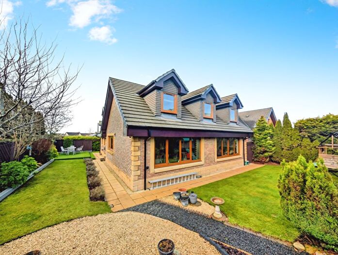 5 Bedroom Detached House For Sale In Leemuir View, Carluke, ML8
