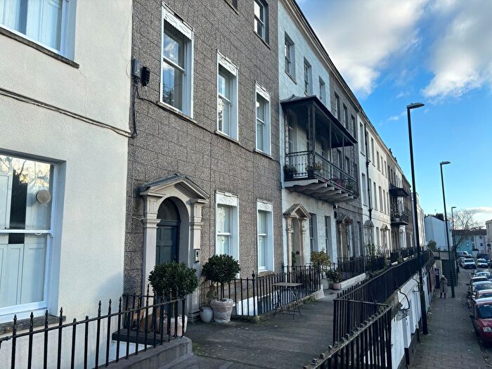 2 Bedroom Flat To Rent In Richmond Terrace, Bristol, BS8