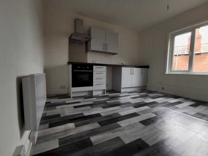 1 Bedroom Flat To Rent In Arksey Lane, Bentley, Doncaster, DN5