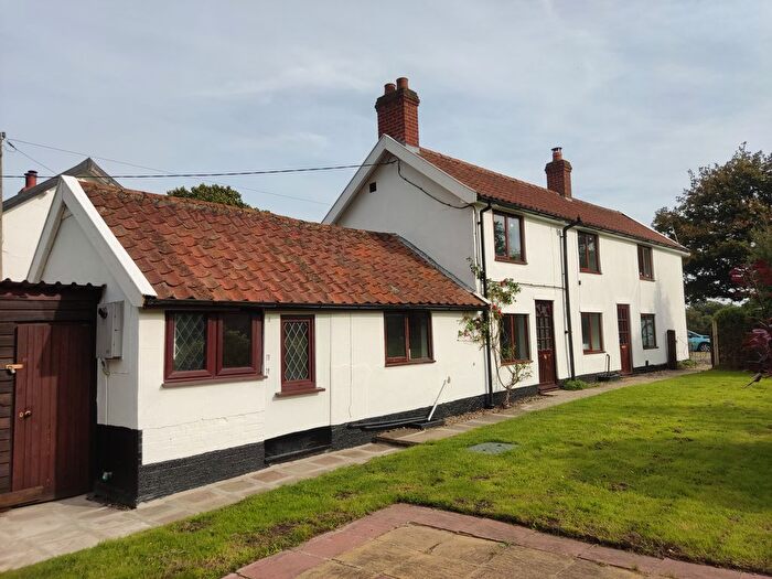 3 Bedroom Detached House To Rent In Rayners Falgate, Attleborough, NR17