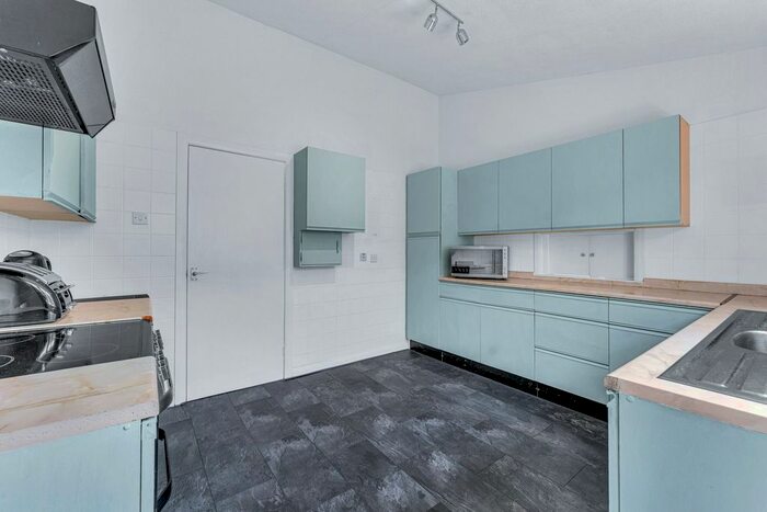 3 Bedroom Detached Bungalow For Sale In Springwater Avenue, Holcombe Brook, Ramsbottom, BL0