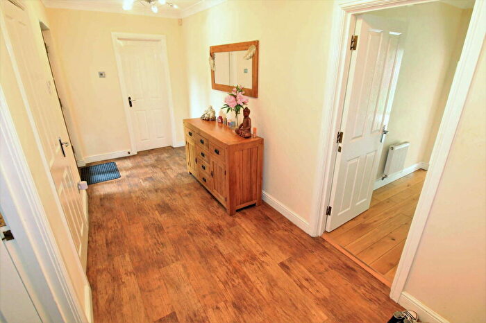 5 Bedroom Detached House For Sale In High Park Crescent, Sedgley, DY3