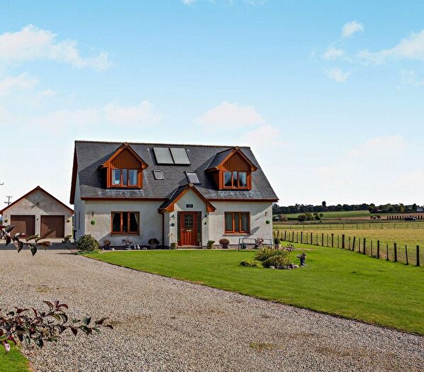 4 Bedroom Detached House For Sale In Melrose House, Newmore, Muir Of Ord, Ross-Shire, IV6