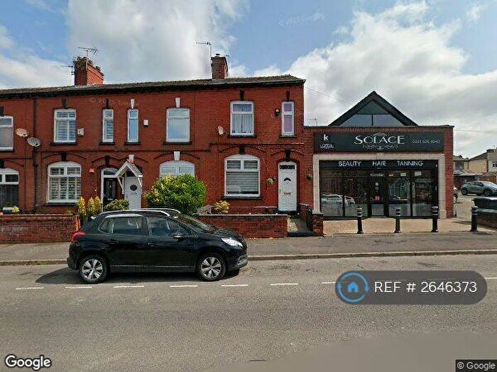 3 Bedroom Terraced House To Rent In Middleton Road, Chadderton, Oldham, OL9