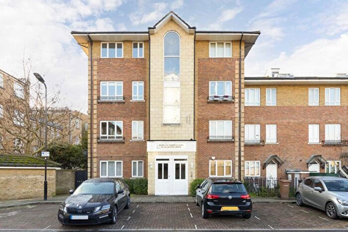 2 Bedroom Flat To Rent In Jacaranda Grove, London Feilds, E8