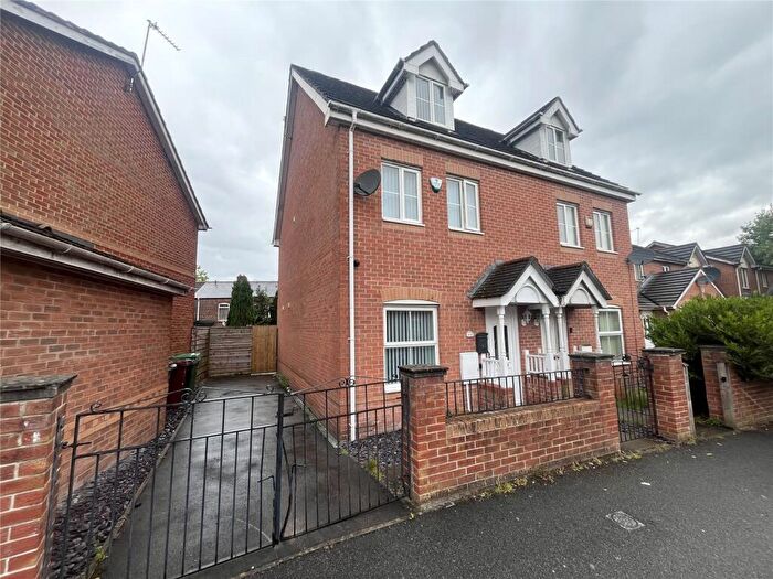4 Bedroom Semi-Detached House For Sale In Leegrange Road, Blackley, Manchester, M9