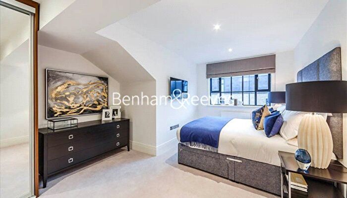 2 Bedroom Flat To Rent In Rainville Road, London, W6