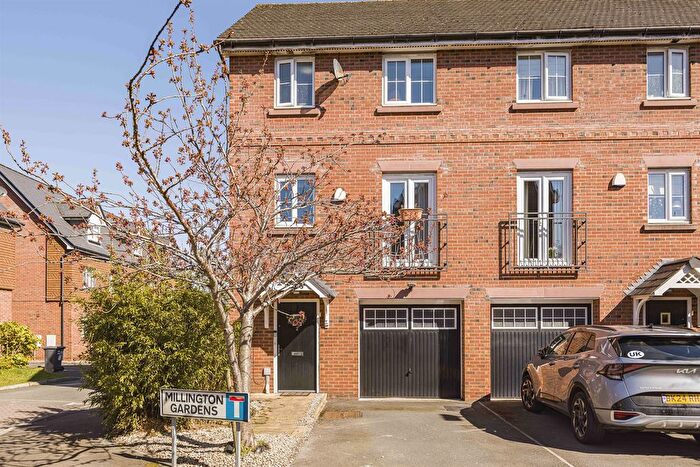3 Bedroom Town House For Sale In Millington Gardens, Lymm, WA13
