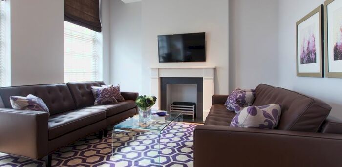 2 Bedroom Property To Rent In Bentinck Street, London, W1U