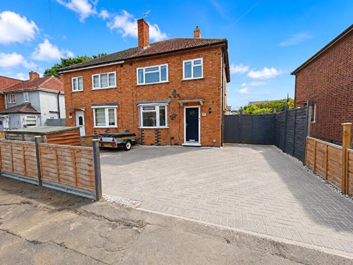 3 Bedroom House For Sale In Hazelwood Road, Corby, NN17