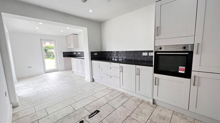 2 Bedroom Detached Bungalow For Sale In Money Bank, Wisbech, Cambridgeshire, PE13